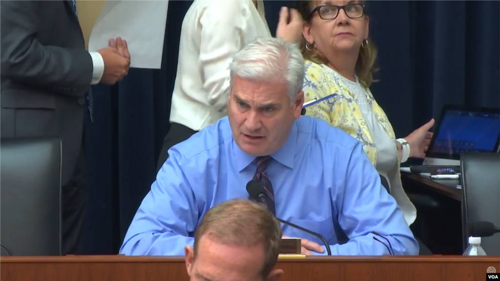 Ž  ǿ 12  Ͽ ׷ ҹڱ ȸ  ûȸ ߾ ϰ ִ.