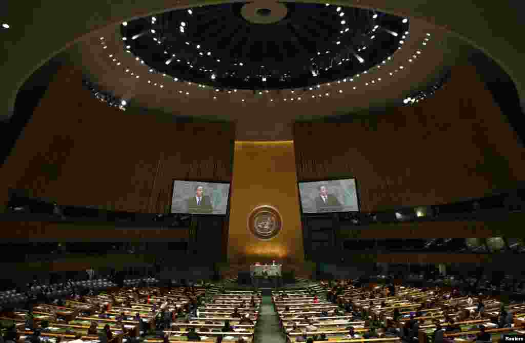 British Prime Minister David Cameron addresses the 67th United Nations General Assembly, New York, September 26, 2012. 