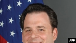 Ông Andrew J. Shapiro, Trợ lý Ngoại trưởng Hoa Kỳ về chính trị và quân sự