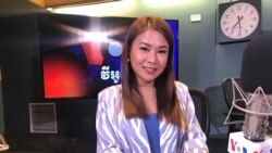 បទសម្ភាសន៍ VOA៖ ដើម្បី​ជោគជ័យ​ក្នុង​ការ​និពន្ធ​ចម្រៀង​ត្រូវ​មាន​លក្ខណៈ​ពិសេស​ផ្ទាល់​ខ្លួន