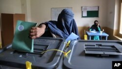 کابینۀ افغانستان طرح قانون انتخابات را به روز دوشنبه در پرنسیب تأیید کرد.
