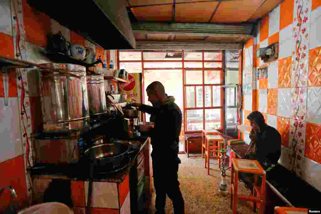 قهوه خانه&zwnj;ای در موصل عراق.