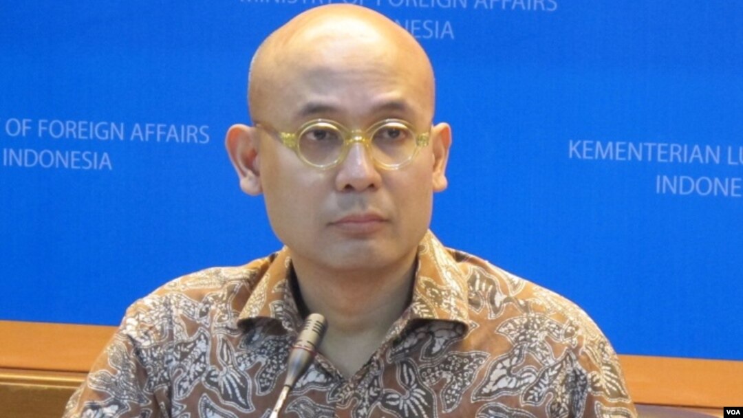 Juru bicara Kementerian Luar Negeri Indonesia, Arrmanatha Nasir. (Foto: Fathiyah Wardah/VOA)