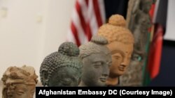 د افغانستان سفارت ویلي چې دغه تاریخي اثار به ډير ژر په کابل کې د افغانستان ملي موزیم ته وسپارل شي 