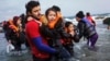 غرق شدن قایق حامل پناهجویان در سواحل یونان: حدود ۵۰ پناهجو ناپدید اند