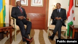 Le président burundais Pierre Nkurunziza et son homologue rwandais Paul Kagame, 5 avril 2011.