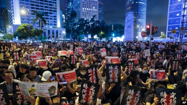 香港民眾2019年8月16日舉行示威，要求民主。