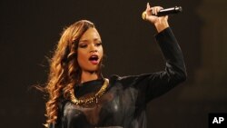 Rihanna performs during the Diamonds World Tour 2013 at the BB&T Center April 20, 2013 in Sunrise Florida. 