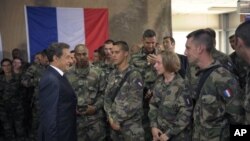 ປະທາ​ນາ​ທິບໍດີຝຣັ່ງ ທ່ານ Sarkozy ​​ຢ້ຽມຢາມ​ອັຟກາ​ນີສຖານ