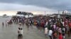 孟加拉国渡轮倾覆 100多人失踪