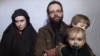 Vợ chồng con tin Mỹ-Canada rời Pakistan sau 5 năm trong tay Taliban 