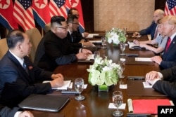 همراهان رهبر کره شمالی.