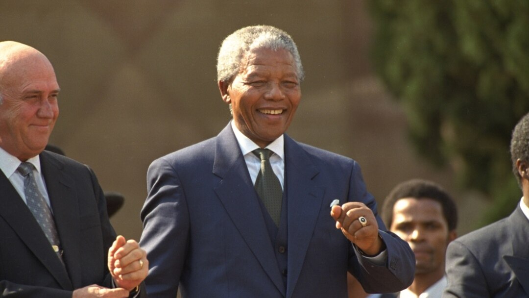 Image of African National Congress President Nelson Mandela dances