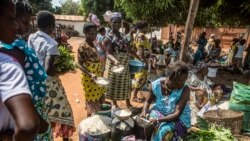 Dénonciations et applaudissements après des mesures contre la vie chère au Togo