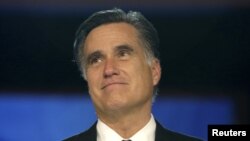 Mitt Romney pagou politicamente por ser menos afável e consistente do que Obama