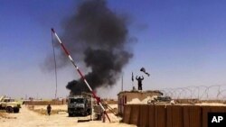 이라크 무장단체 이라크이슬람국가레반트(ISIL)가 12일 니네바흐 지역 육군 기지를 점령했다.