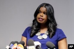 Cook County State's Attorney Kim Foxx announces the charges against R. Kelly at a news conference in Chicago, Feb. 22, 2019.