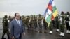 Hollande à Bangui pour parler reconstruction et désengagement militaire