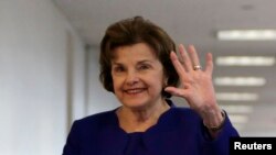 參議院年齡最大的議員是來自加州的民主黨參議員范斯坦（Senator Dianne Feinstein），今年81歲。