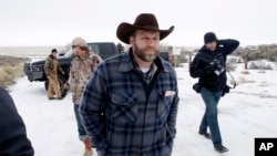 Ammon Bundy, one of the sons of Nevada rancher Cliven Bundy, arrives for an interview at Malheur National Wildlife Refuge, Jan. 5, 2016, near Burns, Oregon.
