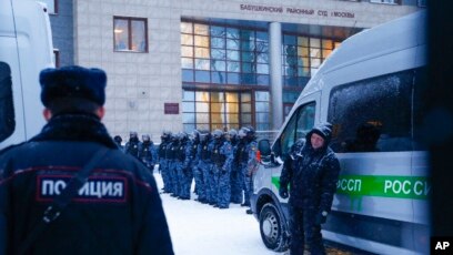 Navalnyj V Sude Po Delu O Klevete Spor O Tom Kto Napisal Zayavlenie