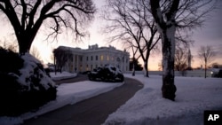 白宮在暴風雪過後