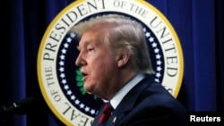 Tổng thống Mỹ Donald Trump tại một hội nghị ở Nhà Trắng ở Washington, hôm 17/4. 