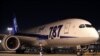 Boeing 787 aterriza de emergencia en Escocia
