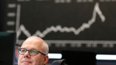 Thị trường chứng khoán Frankfurt của Đức trong một phiên giao dịch