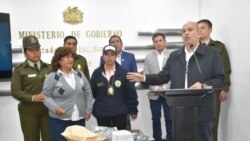 María Palacios, presunta asistente del exministro Juan Ramón Quintana y mujer que fue detenida, en el aeropuerto, como 100.000 dólares .