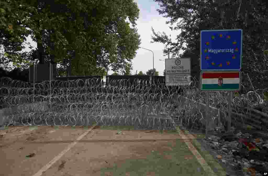 The "Horgos 2" border crossing into Hungary, near Horgos, Serbia.