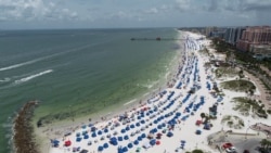 Plazhet e Floridas vazhduan të frekuentohen megjithë pandeminë