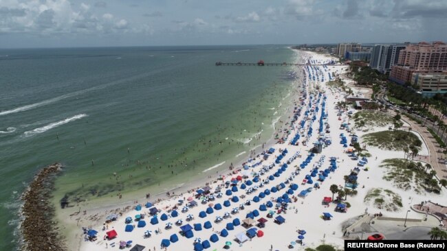 Plazhet e Floridas vazhduan të frekuentohen megjithë pandeminë