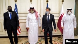 امریکہ کے وزرائے خارجہ و دفاع قطر کے نائب وزیر اعظم کے ساتھ
