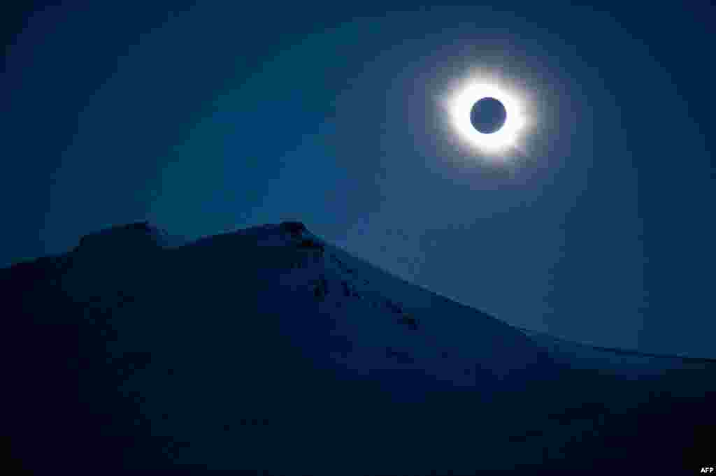 A total solar eclipse can be seen in Svalbard, Longyearbyen, Norway. A partial eclipse of varying degrees was visible, depending on weather conditions, across most of Europe, North Africa, northwest Asia and the Middle East, before finishing its show close at the North Pole.