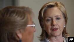 Državna tajnica Hillary Clinton obećala da će SAD pomoći Čileu 'na bilo koji način koji zatraži vlada te zemlje'