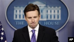 Deputy White House Press Secretary Josh Earnest (file photo)