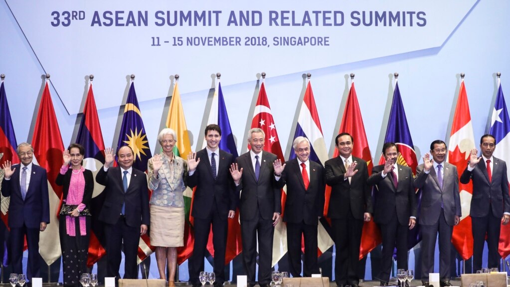 Ông Trump đã vắng mặt tại hội nghị thượng đỉnh Asean ở Singapore