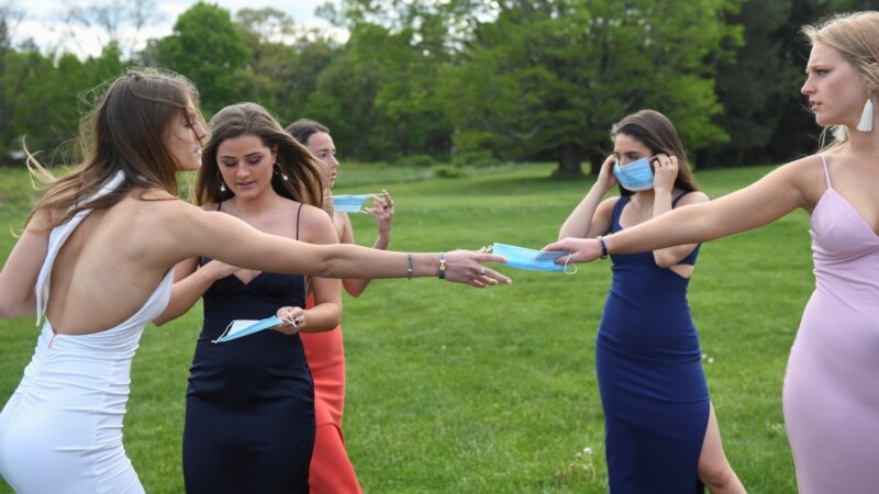 Private Student Dances Held During Pandemic