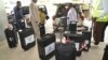 La Commission électorale nationale indépendante a reçu le premier lot de machines à voter, Kinshasa, RDC, 9 janvier 2018. (Twitter/CENI)