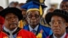 Zimbabue: Mugabe aparece en público entre rumores de renuncia