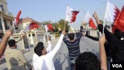 Unjuk rasa anti pemerintah yang dilakukan oleh pendukung kelompok al-Wefaq di ibukota Manama (7/1).