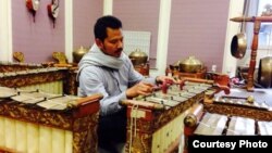 Budi Surasa Putra, Music Director kelompok Gamelan Padhang Moncar di Selandia Baru (Dok: Budi S. Putra)