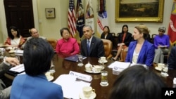 President Barack Obama meets with Asian American and Pacific Islander (AAPI) business and faith leaders to discuss immigration reform, May 2, 2014, at the White House in Washington.