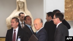 Tổng Giám đốc Cơ quan Nguyên tử năng Quốc tế Yukiya Amano đến khách sạn Palais Coburg, nơi tổ chức các cuộc đàm phán hạt nhân, tại Vienna, Áo, 27/6/2015.