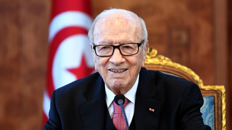 Le président annonce des élections pour décembre 2019 en Tunisie