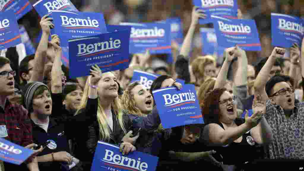Les partisants du sénateur Bernie Sanders, lors de sa campagne présidentielle à Charlotte, le 14 mars 2016.