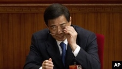 တရုတ်ကွန်မြူနစ်ပါတီ ပေါ်လစ်ဗျူရိုအဖွဲ့ဝင်ဟောင်း ဘိုရှီလိုင် (Bo Xilai)