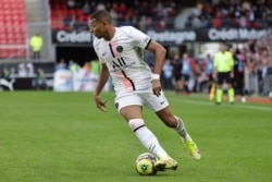 Kylian Mbappe yayin wasan Paris Saint-Germain.