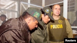 Imagen de la extradición a EE.UU. de alias "Simón Trinidad".